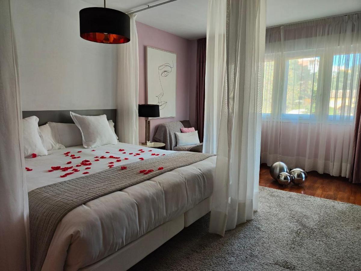 Bypillow Lorena Adults Recommended 2* Málaga